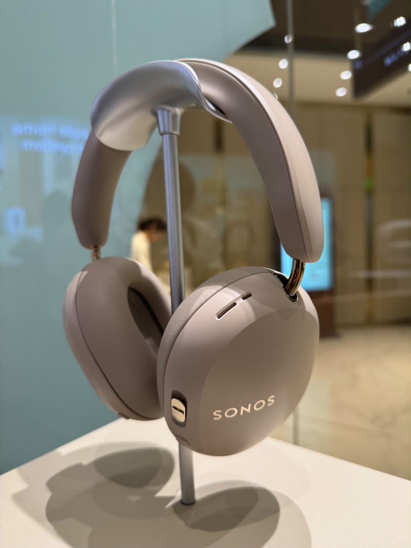 Sonos Beam Ultra dan Razer Mako X: Siapa Raja Audio Rumah Kompak?
