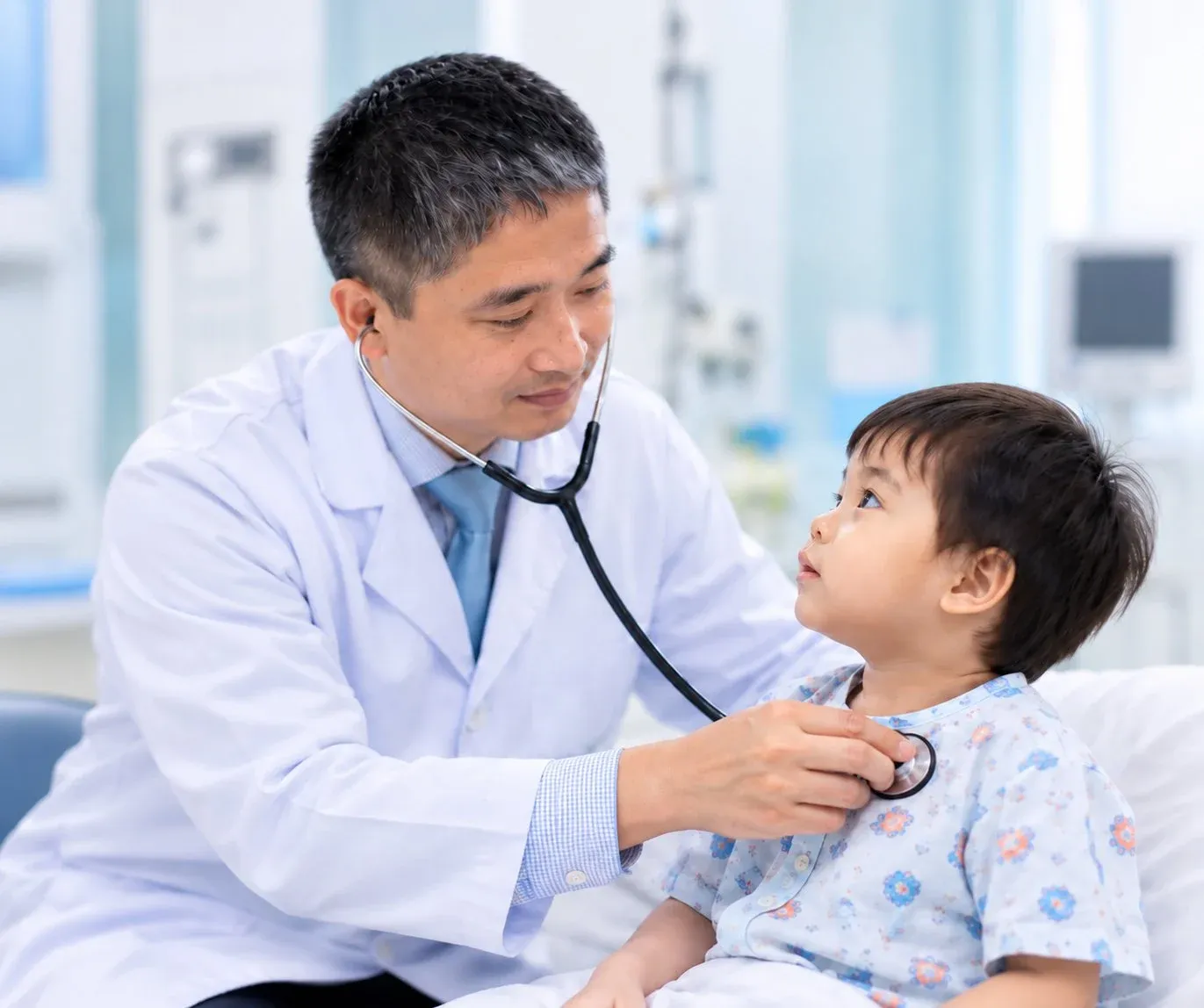 Dấu hiệu cảnh báo bệnh hô hấp nặng ở trẻ cần đưa đi viện ngay