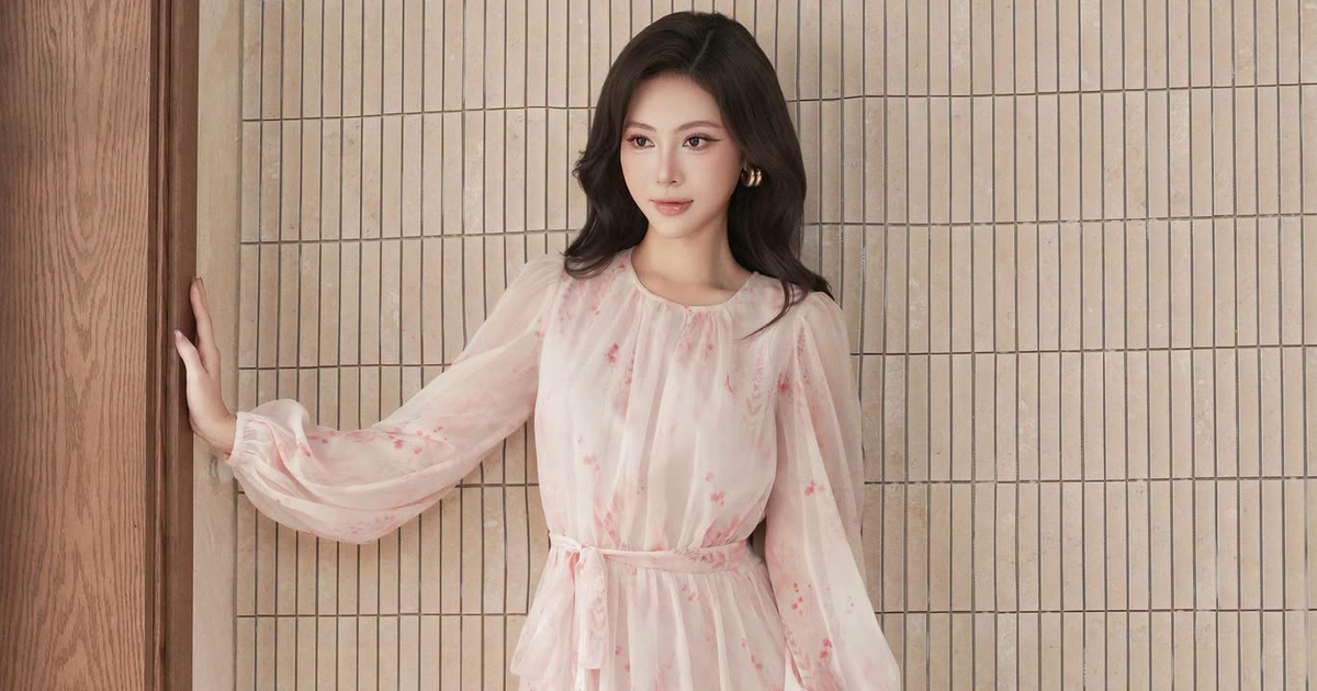 Váy họa tiết hoa lá mùa thu: Pastel và voan tơ cho nàng nữ tính
