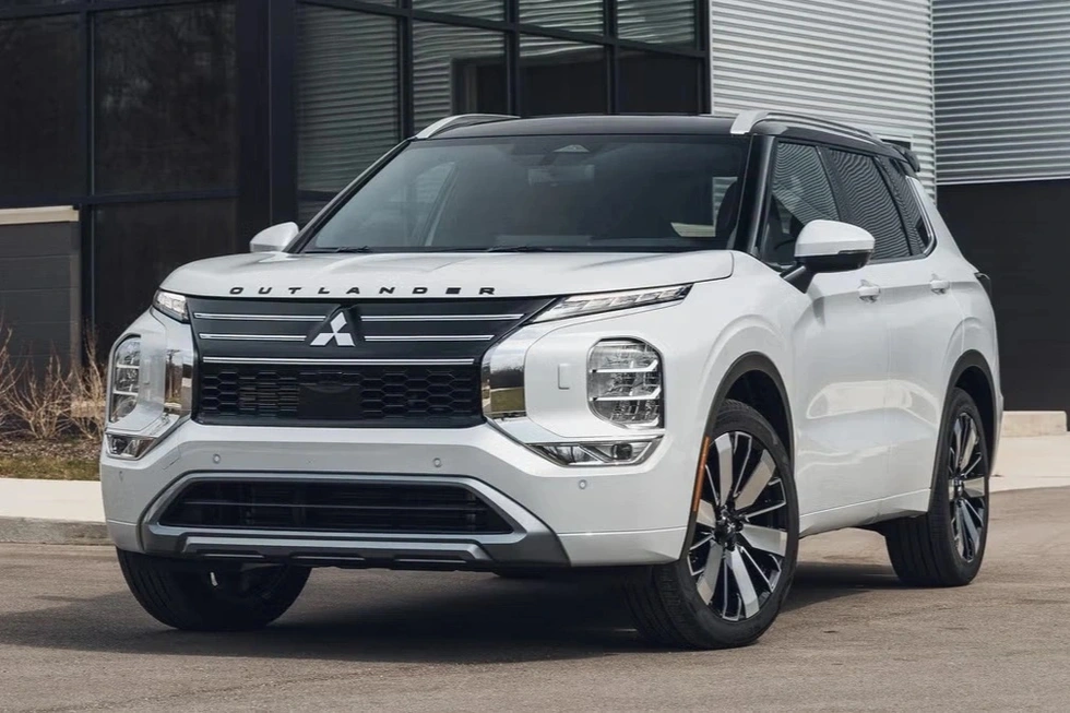 Sóng SUV hybrid cuối năm: mua lúc này là khôn ngoan