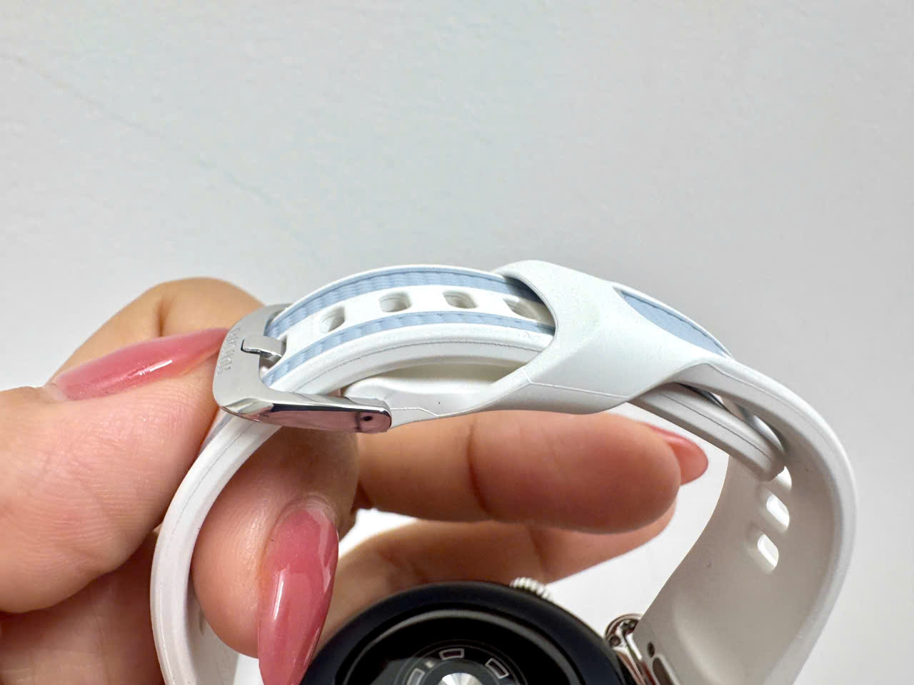 Huawei Watch GT 7: smartwatch thể thao pin 3 tuần có đáng tiền?