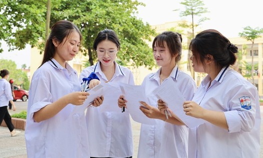 Đề thi Toán tốt nghiệp không quá khó: Chuẩn mới và cách ôn hiệu quả