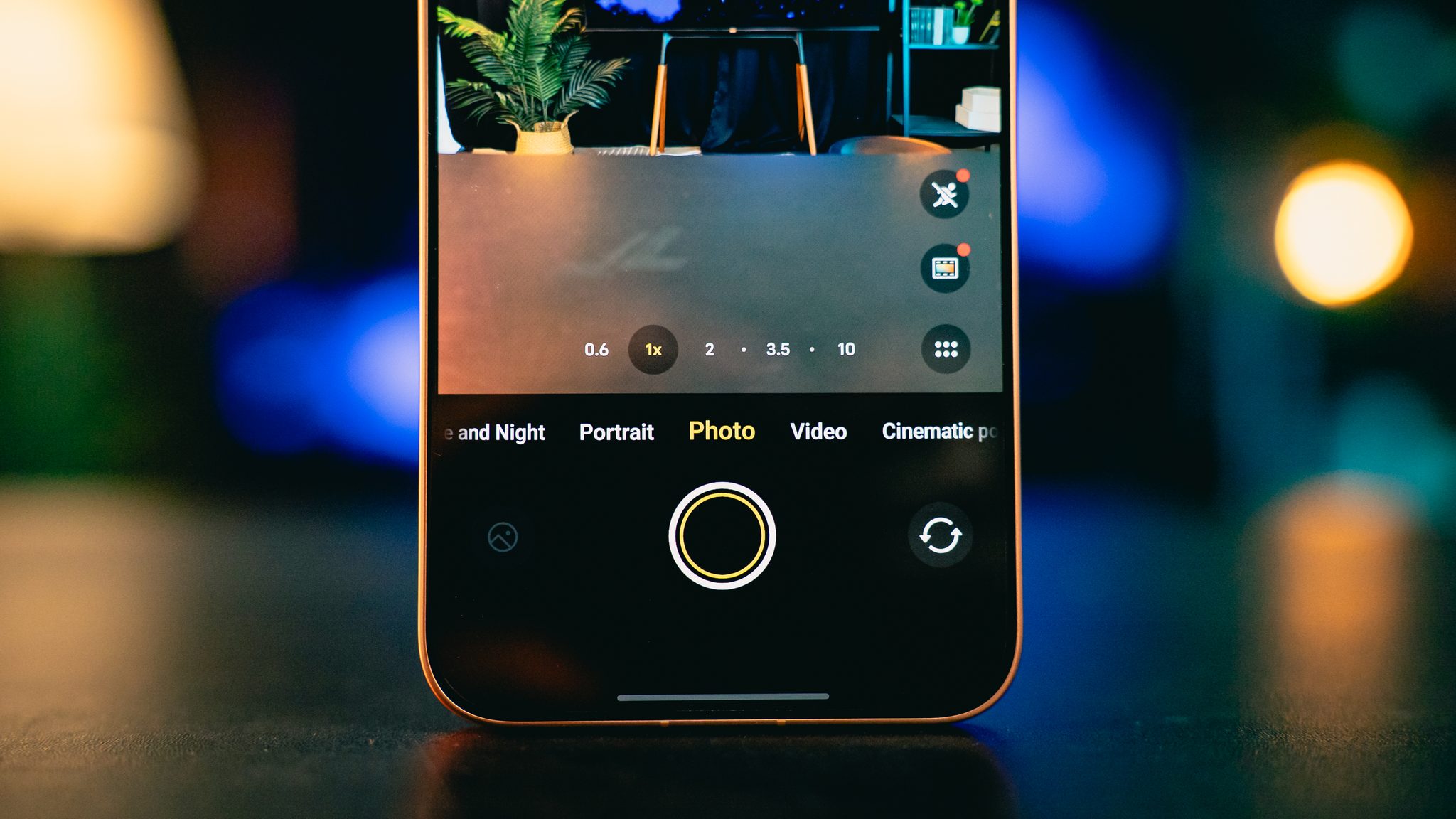 Vivo X500 dengan Kamera ZEISS 200MP dan Dimensity 9600 Pro: Flagship Serius untuk Penggambaran Mudah Alih