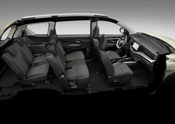 Suzuki XL7 Hybrid: MPV 7 chỗ tiết kiệm có đáng mua?