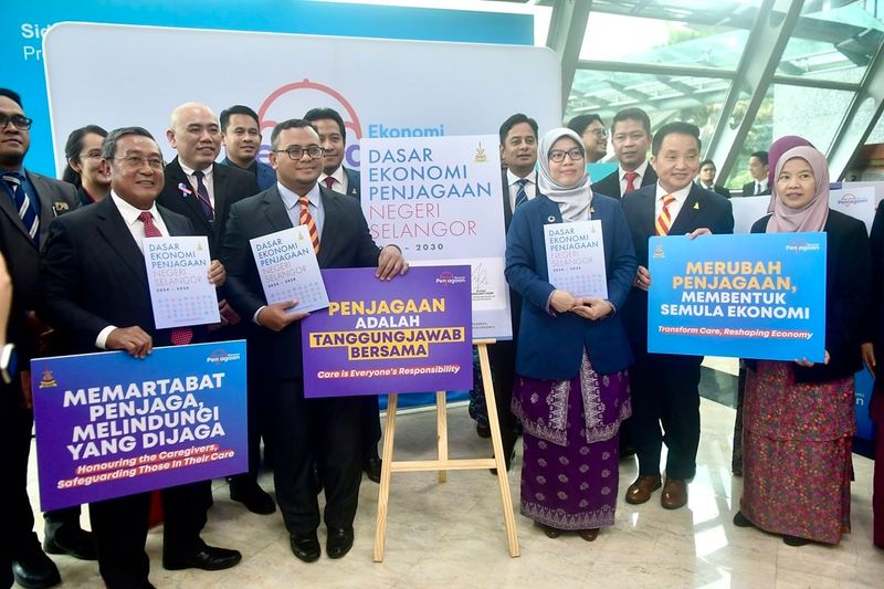 Membangun Tenaga Penjaga Profesional Melalui Laluan TVET