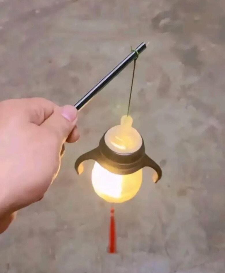 Làm lồng đèn Trung thu cùng con: niềm vui và thử thách