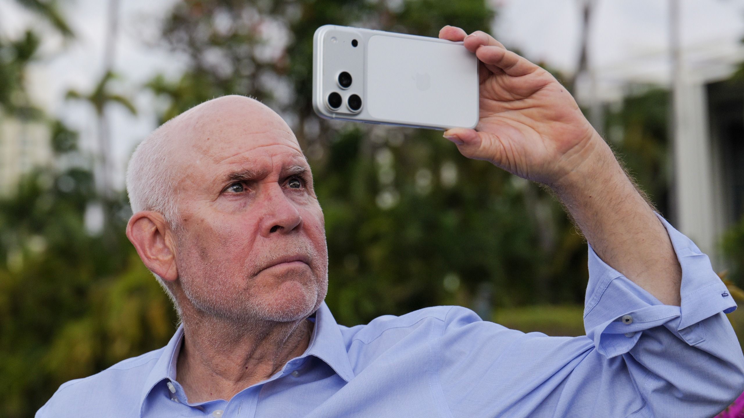 Leica LUX 2.0 và Steve McCurry Look: biến iPhone thành máy ảnh kể chuyện