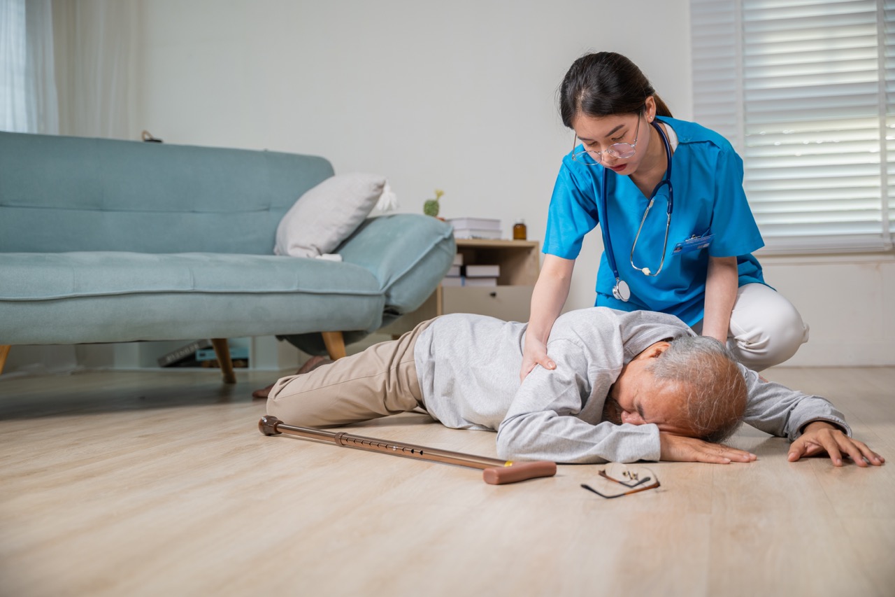 Lấy huyết khối và điều trị xuất huyết não: bước ngoặt cứu sống bệnh nhân đột quỵ nặng