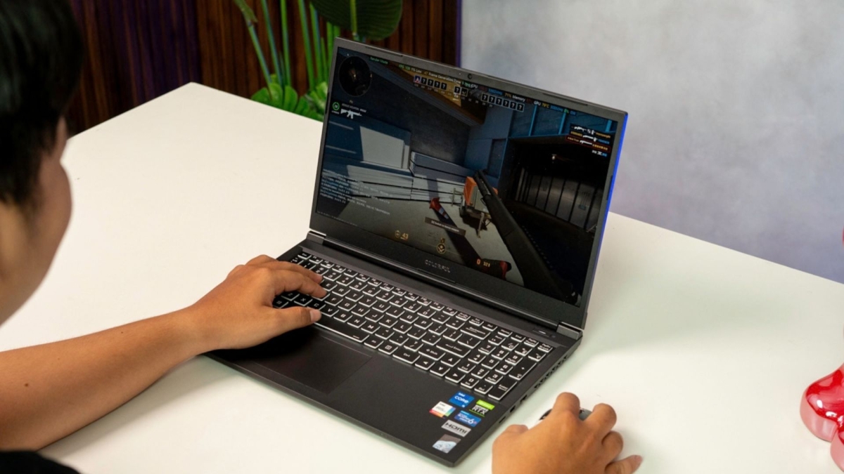 RTX 4070 vs RTX 3050 vs GPU tích hợp: Chọn laptop chơi game nào đáng tiền?
