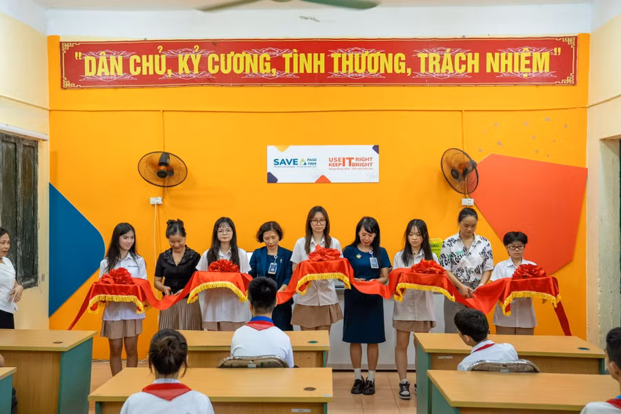 Wellspring Hanoi đưa công nghệ và an toàn số đến học sinh khuyết tật Sóc Sơn