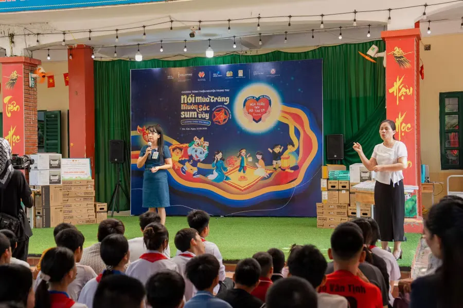 Wellspring Hanoi đưa công nghệ và an toàn số đến học sinh khuyết tật Sóc Sơn