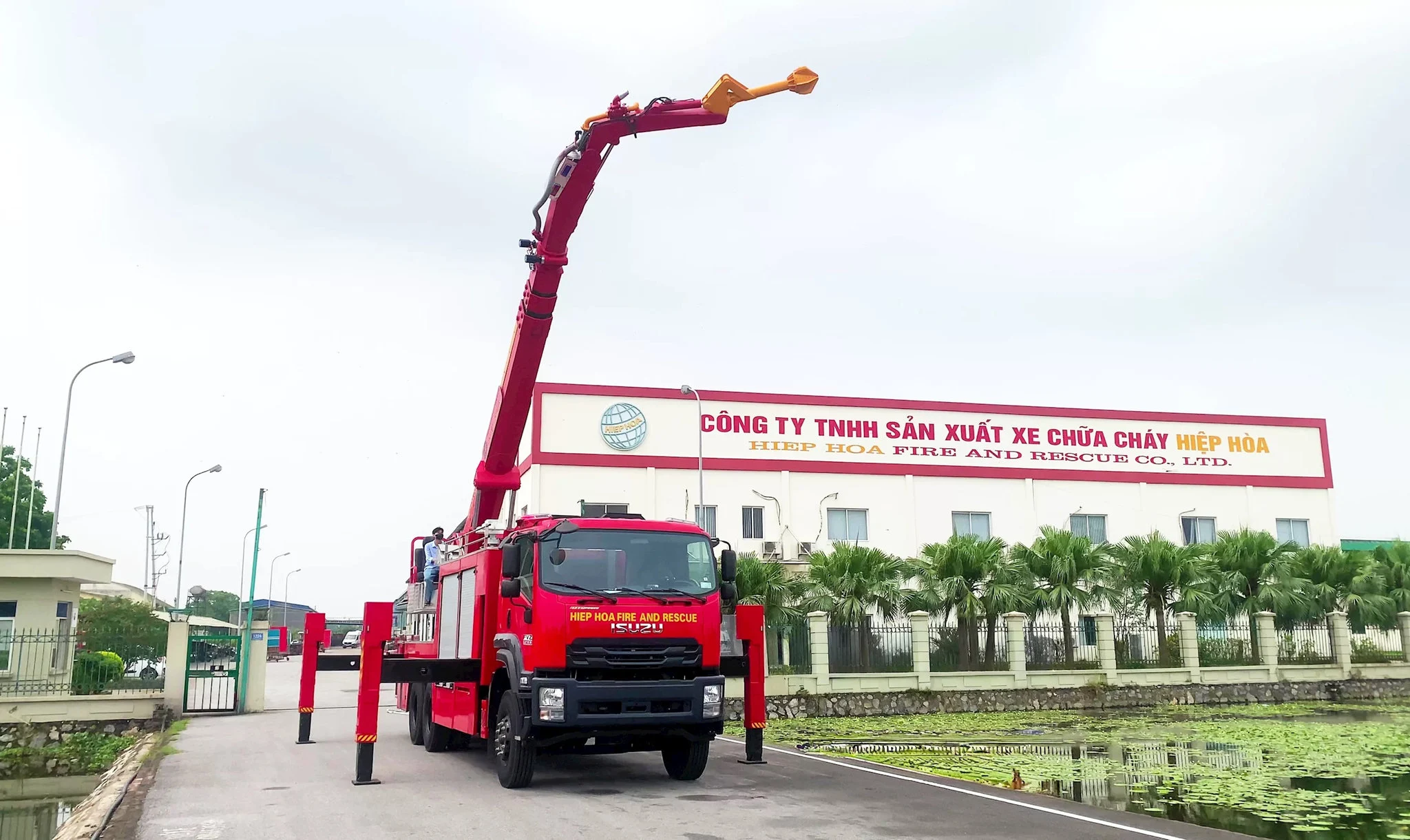 Hà Nội cụ thể hóa Nghị quyết 57 bằng ứng dụng AI sát đời sống
