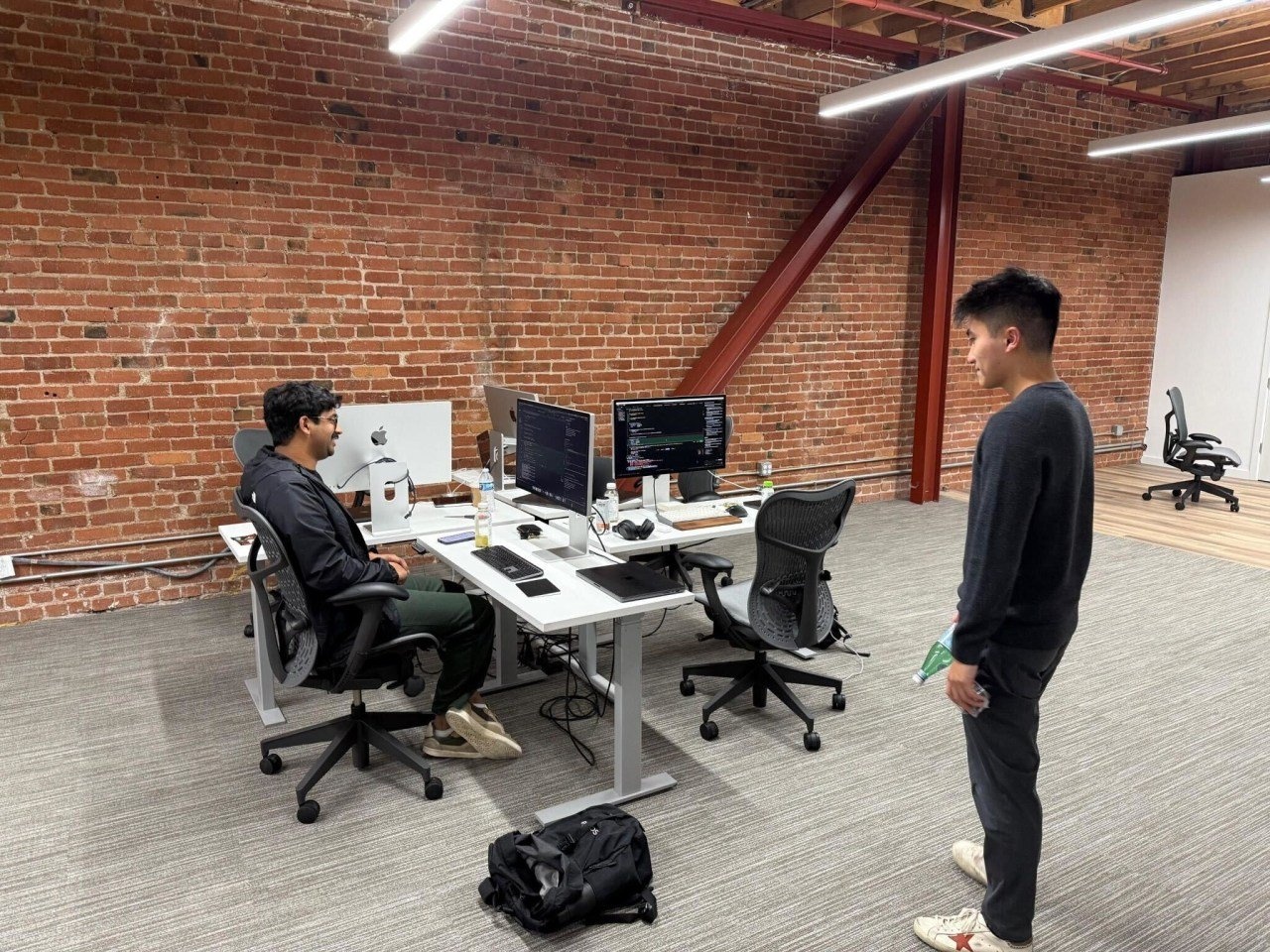 Từ phòng học đến phòng họp: Gen Z đang tái định nghĩa startup AI