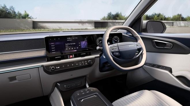 Kia Carens facelift nâng cấp mạnh để đấu Mitsubishi Xpander