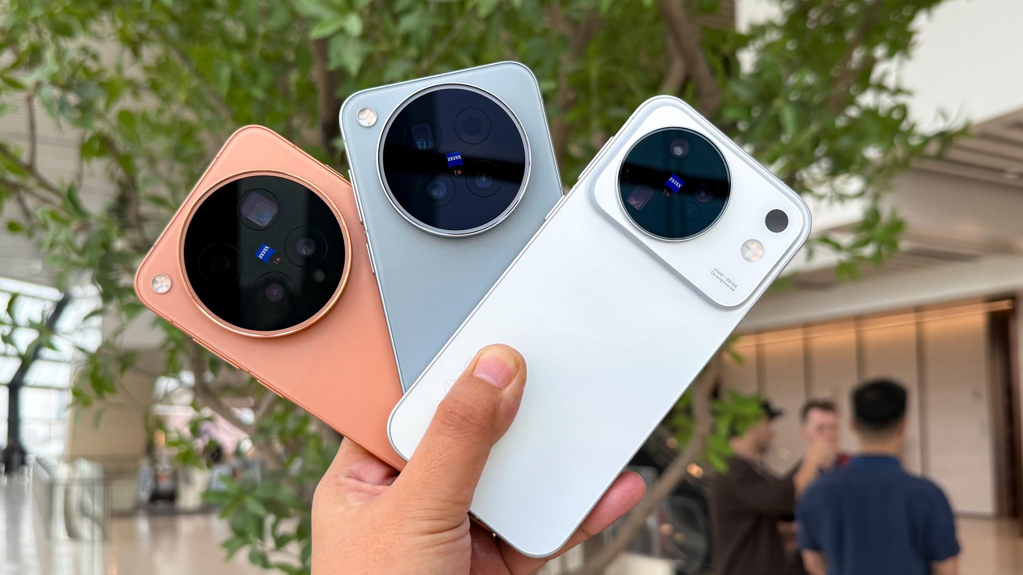 Vivo X500 Dengan Kamera ZEISS 200MP: Flagship Untuk Telefon Kamera Profesional
