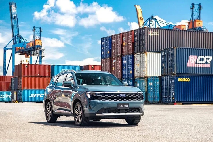 Ford Territory giảm 100% lệ phí trước bạ: có đáng xuống tiền?