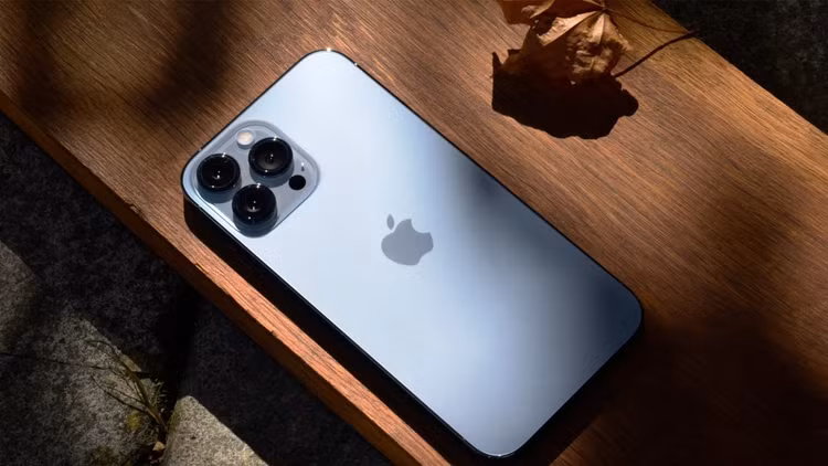 iPhone cũ giảm giá sâu: nên mua ngay hay chờ thêm?