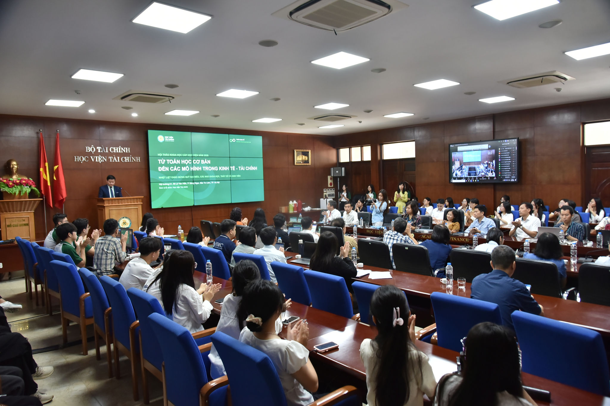 AI đang viết lại chuẩn nghề nghiệp tài chính