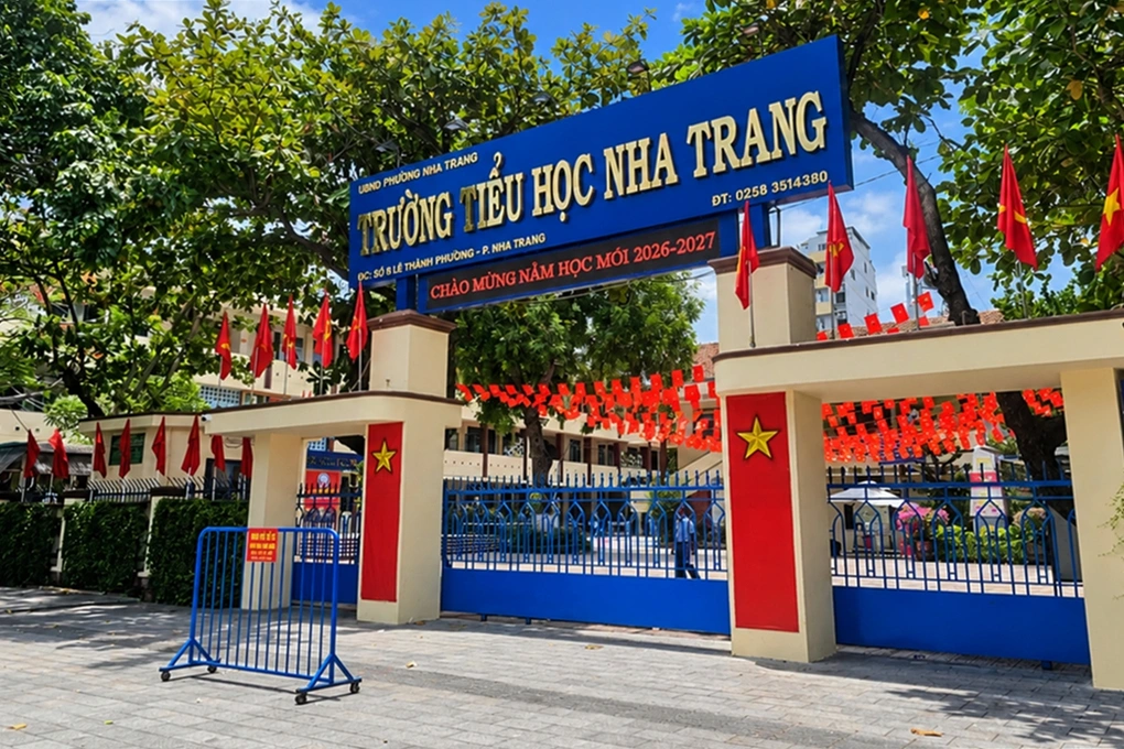 Siêu trường 10.500 học sinh ở Nha Trang: quản lý khổng lồ, trọng tâm vẫn phải là học sinh
