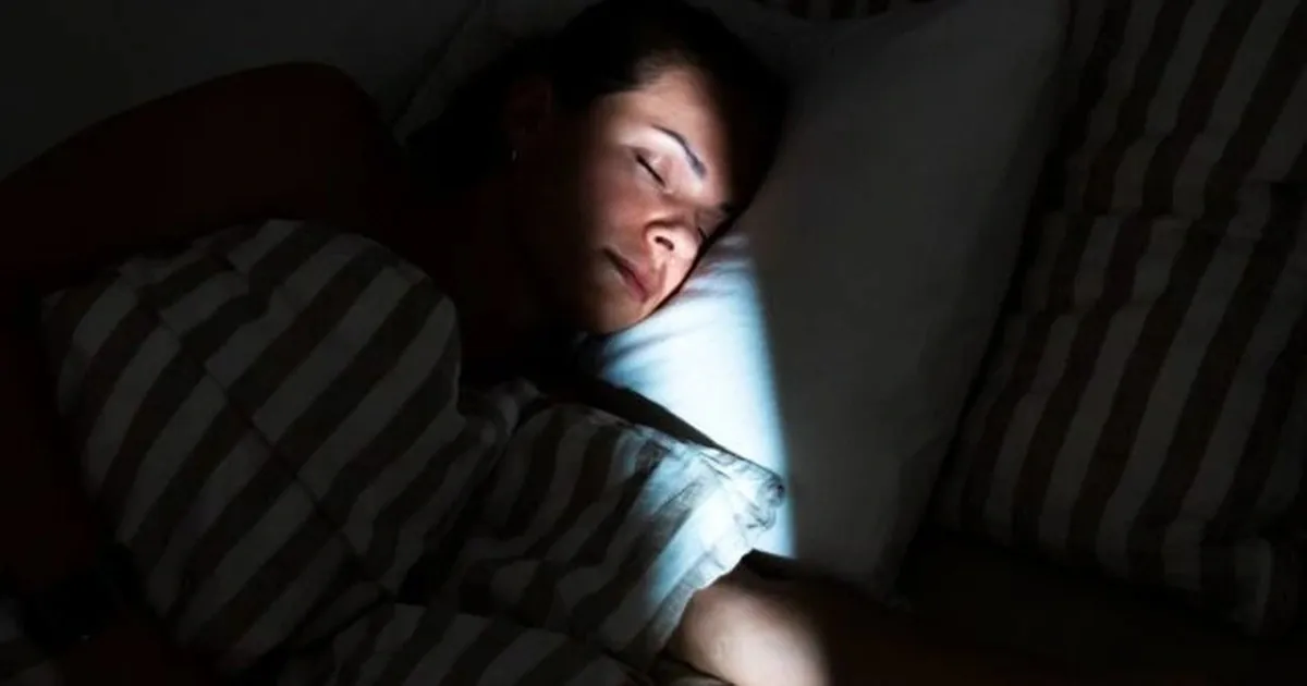 Ánh sáng ban đêm: “kẻ phá hoại” âm thầm của trái tim
