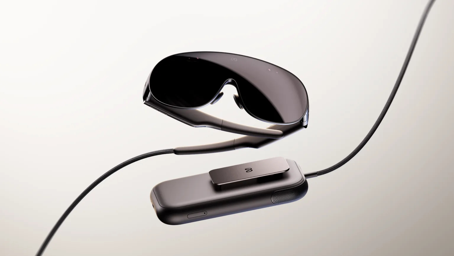 Meta VR Glasses và Apple Vision Pro: nhẹ vs. sang