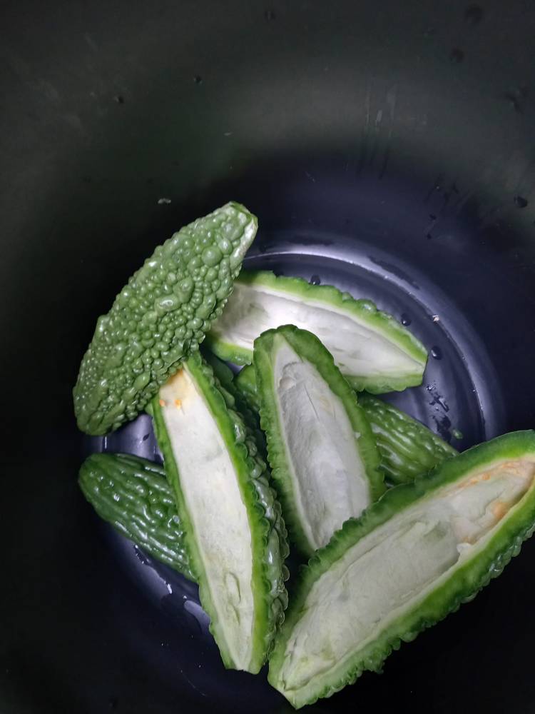 Sotong dan Peria Goreng Rangup Tanpa Tepung Tercabut