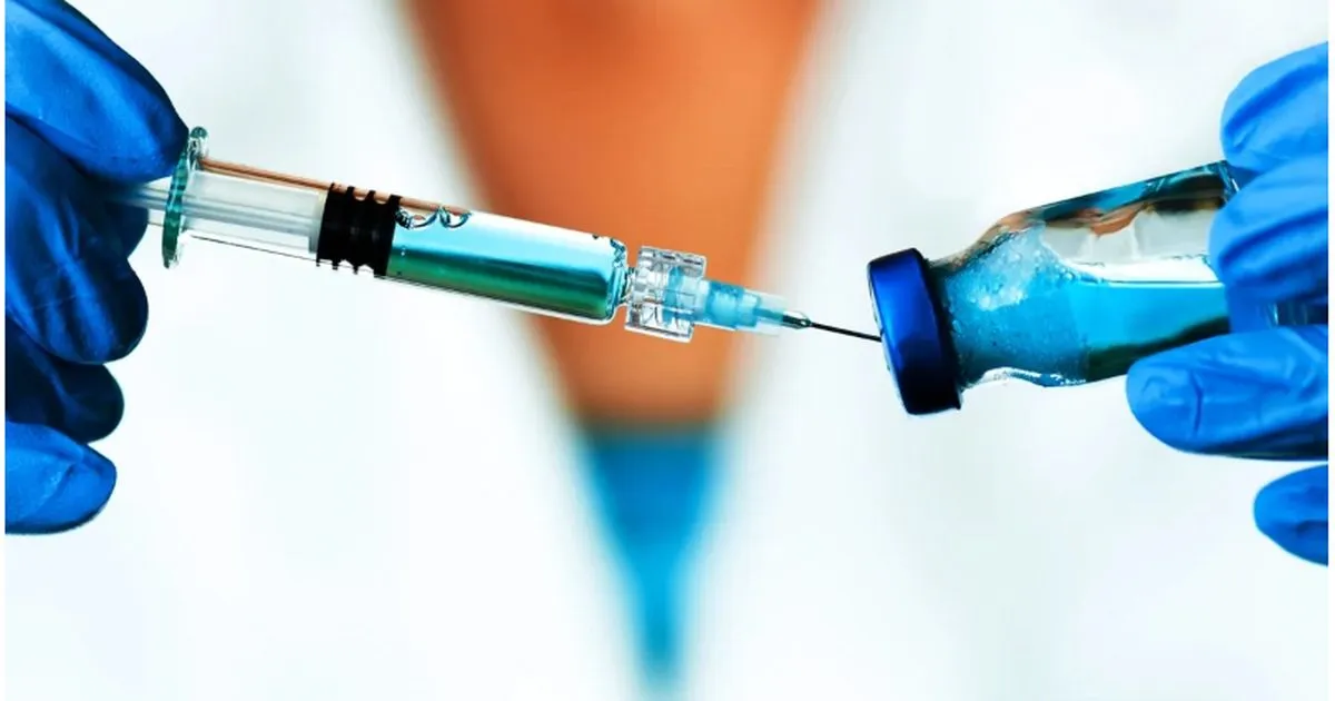 Vắc xin tay chân miệng Envacgen: 5 câu hỏi cha mẹ phải rõ trước khi tiêm