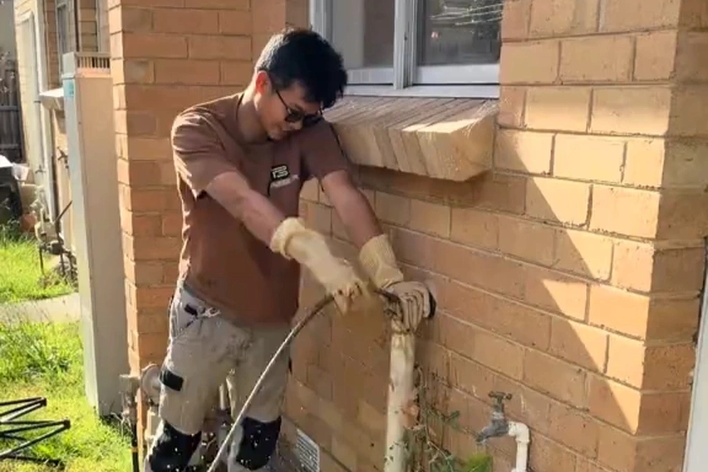 Thợ sửa ống nước, thợ mộc người Việt ở Australia: Con đường kỹ thuật kiếm tiền tỷ