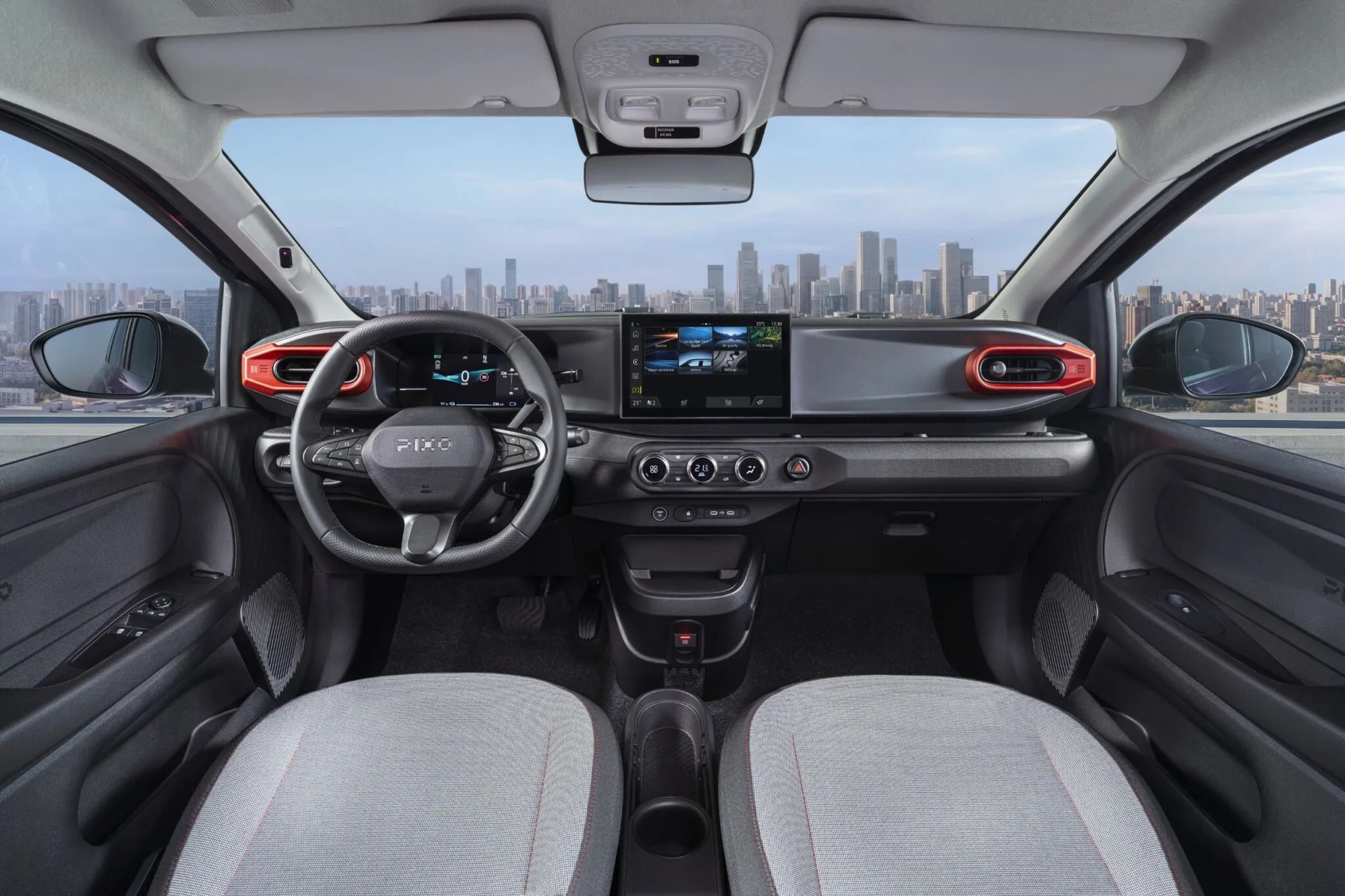 Nissan Pixo: quân bài mới trong cuộc đua xe điện giá rẻ
