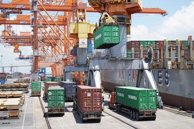 Việt Nam chuyển mình sang mạng lưới logistics đa phương thức