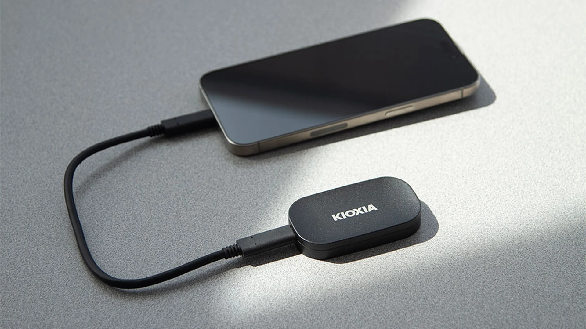 SanDisk E31 vs Kioxia Exceria Plus G2: chọn SSD di động 2TB cho công việc hằng ngày