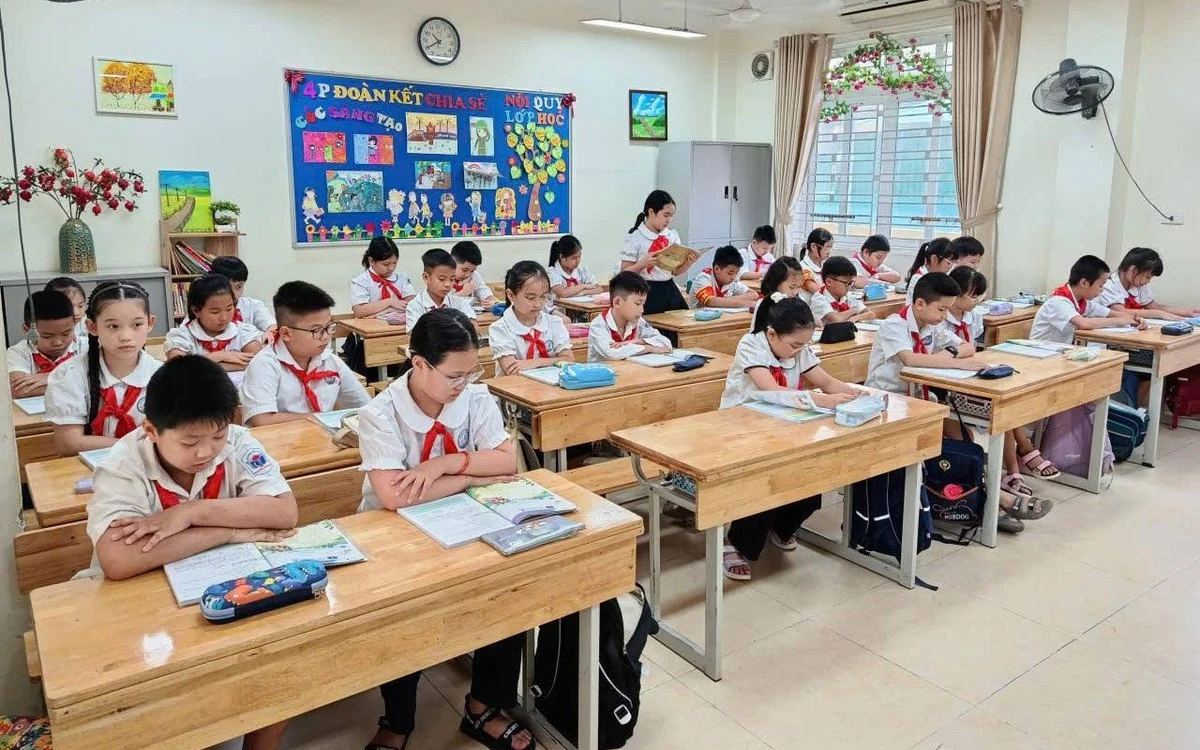 Hoàn thành cung ứng sách giáo khoa trước 22/9: Mệnh lệnh và năng lực hệ thống