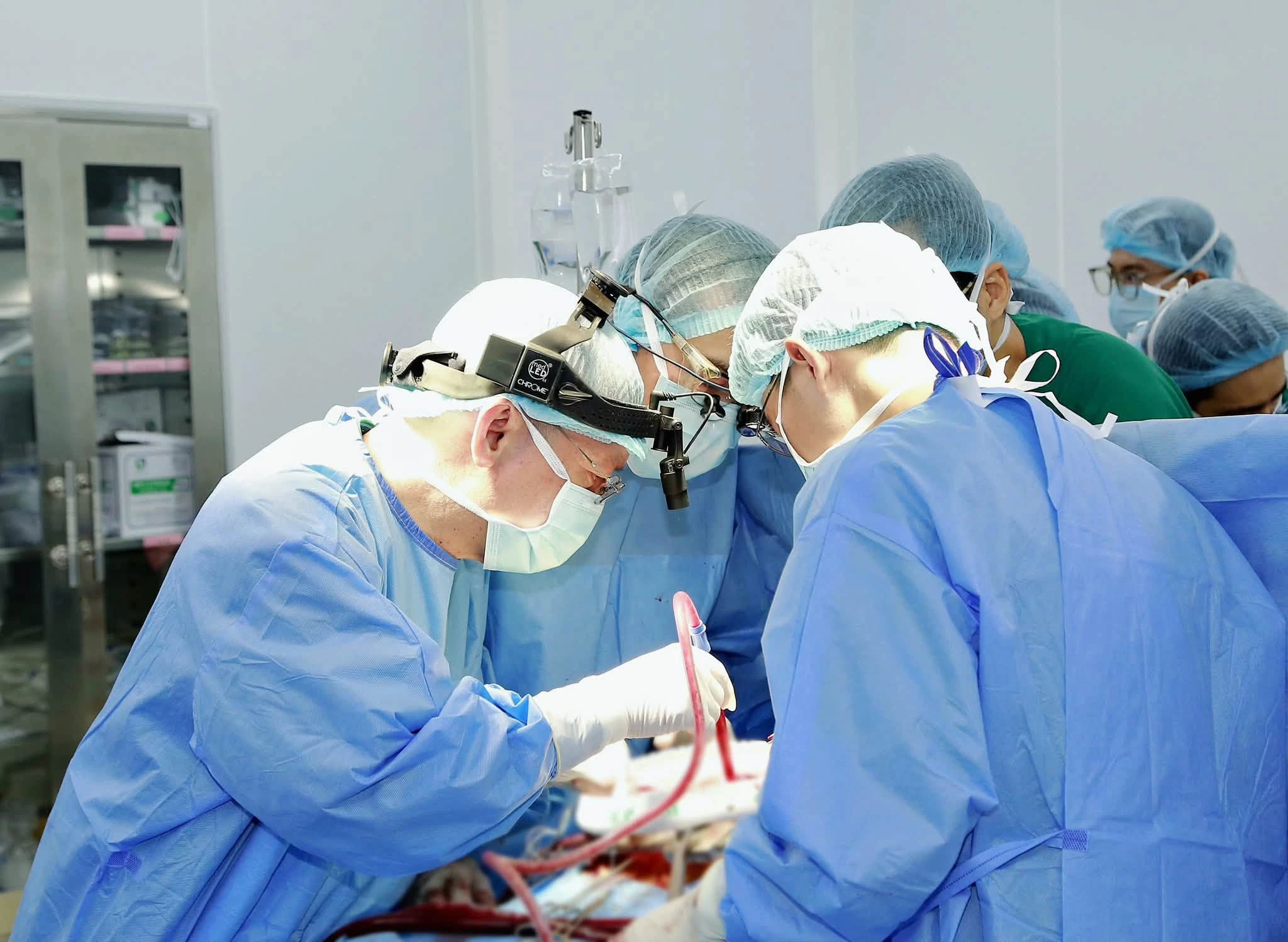 Những dấu hiệu cảnh báo bệnh tim mạch nghiêm trọng mà bạn không nên bỏ qua