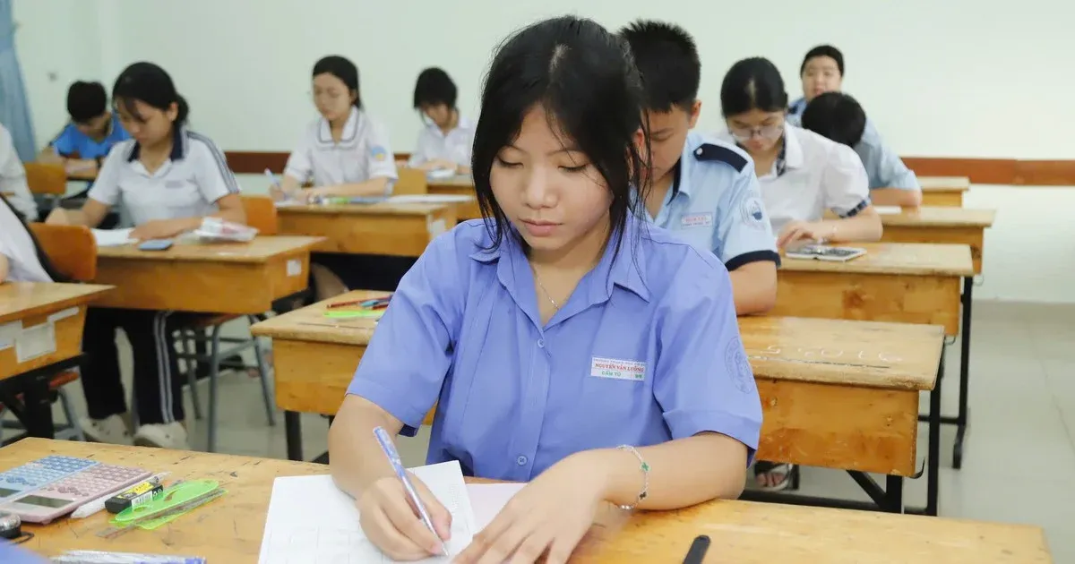 Kỳ thi lớp 10 hai môn Toán, Ngữ văn: Áp lực đổi chiều