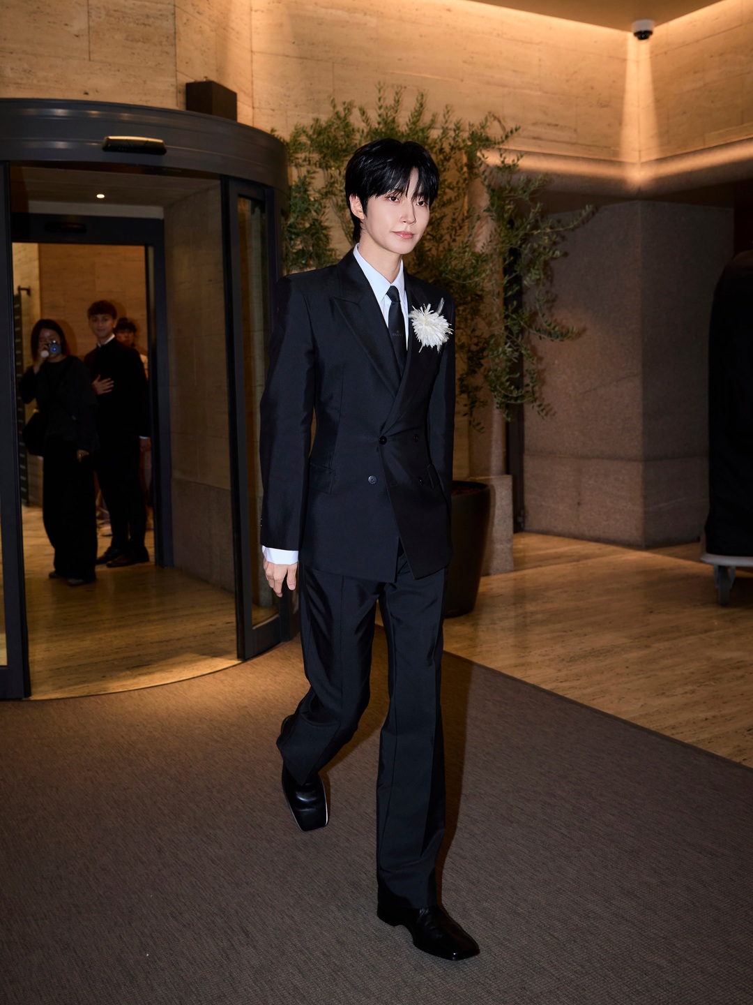 Park Gyu Young, Hwang In Youp và COCONA định nghĩa Gucci Core tại Milan