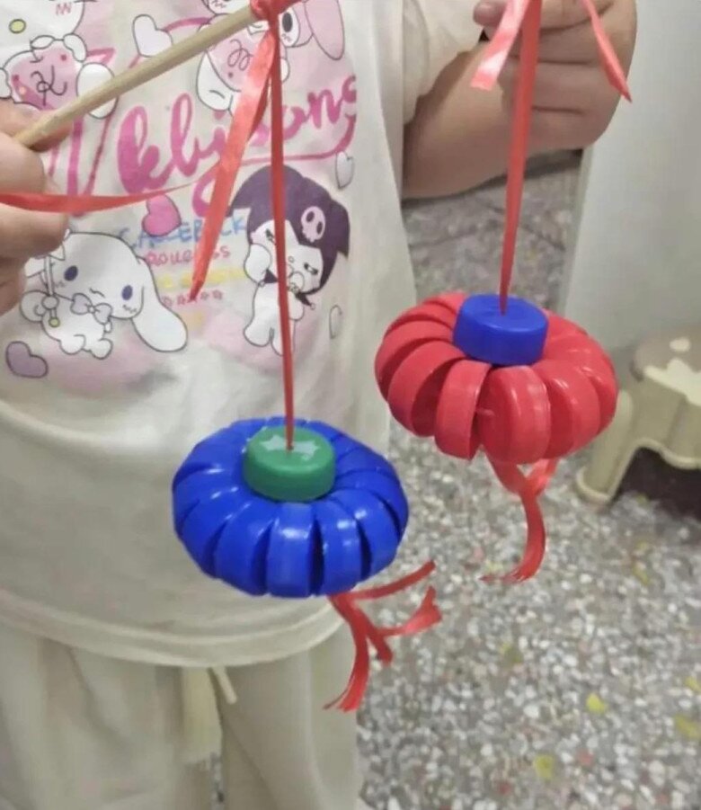 Những “siêu phẩm” Trung thu của phụ huynh: khi sáng tạo hóa hài
