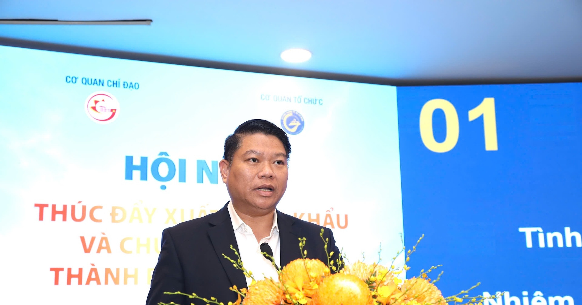 TP.HCM hạ chi phí logistics xuống 12-15% GRDP bằng chuyển đổi số và nâng cấp hạ tầng cảng