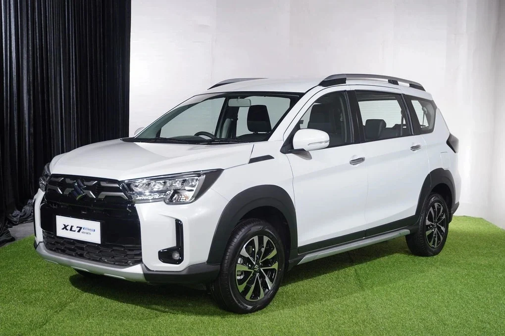 Loạt xe Nhật hybrid đổ bộ cuối năm: mẫu nào đáng chờ?