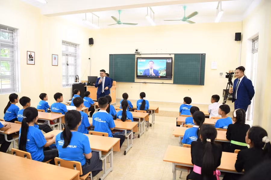 “Tiếng Anh cho em”: Khi công nghệ bắc nhịp cầu đến vùng cao