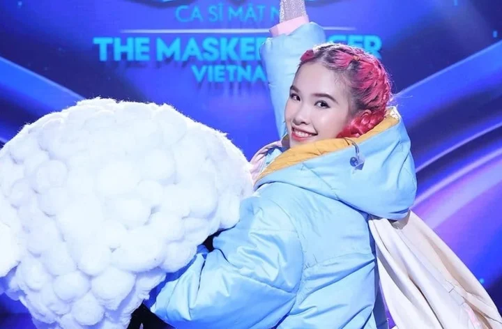 Khởi My sau 8 năm hôn nhân: từ pop idol đến streamer game