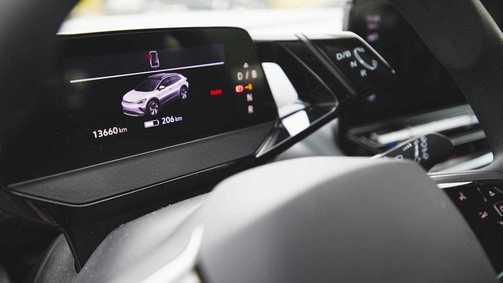 Pertarungan Pembiayaan EV Mampu Milik: Wuling Bingo vs Perodua QV-E