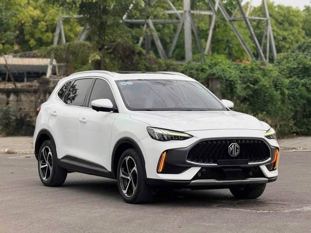 SUV cỡ nhỏ và hạng C giảm giá sâu tháng 9: Chọn mẫu nào lời nhất?