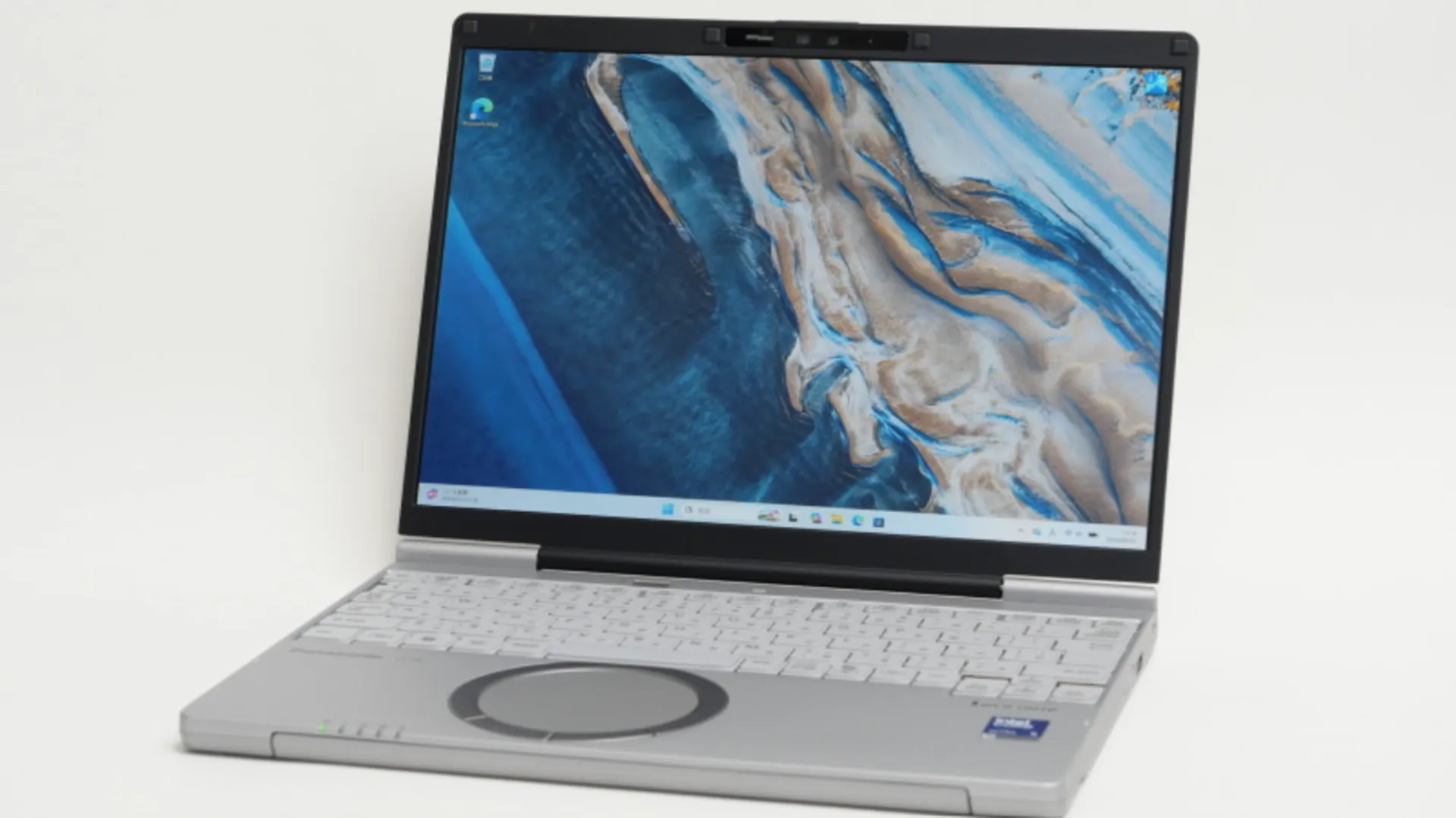 Laptop siêu nhẹ dưới 1kg và cuộc đua thiết kế di động