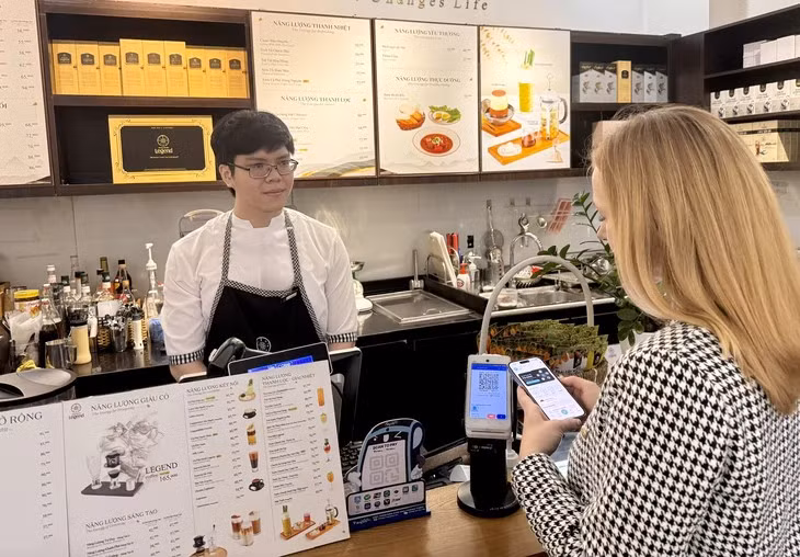 Thanh toán QR xuyên biên giới biến du khách Đông Nam Á thành người chi tiêu hàng loạt tại Việt Nam
