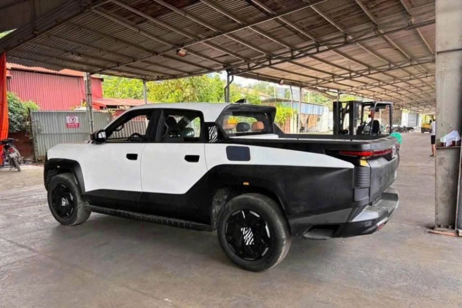 VinFast VF Wild cao cấp: bán tải REEV nâng trải nghiệm lên tầm SUV