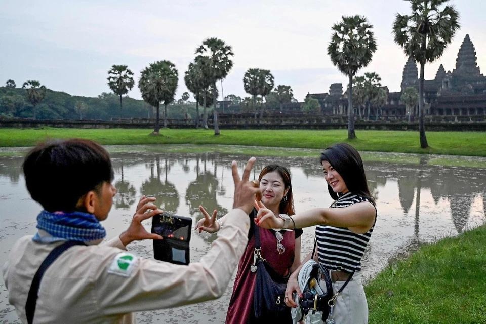 Dòng khách du lịch Việt Nam - Campuchia đảo chiều