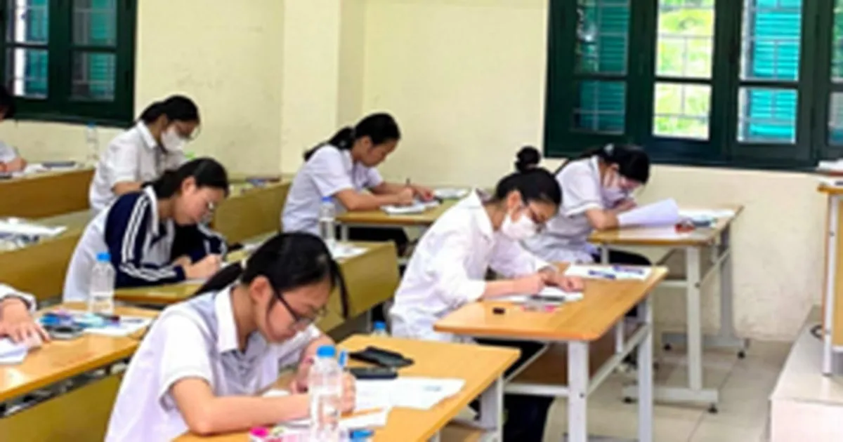 Thi lớp 10 hai môn: Giảm gánh nặng hay đổi kiểu áp lực?