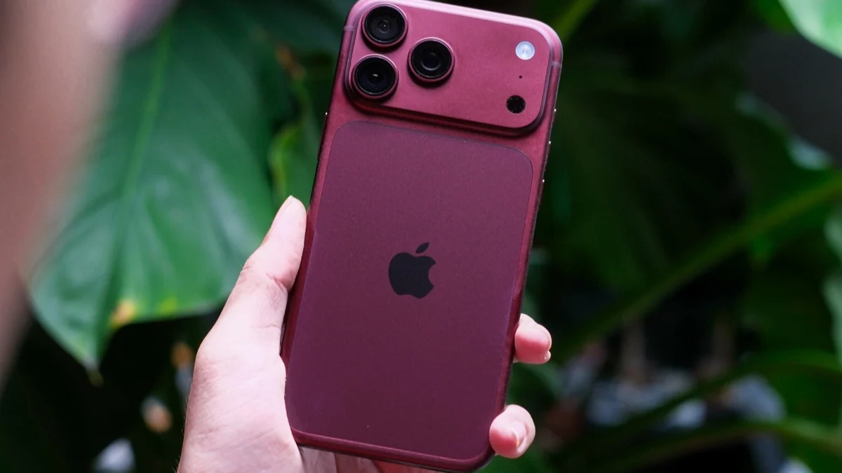 Màu Burgundy trên iPhone 18 Pro: Đẹp hay thất vọng dưới ánh sáng thật?