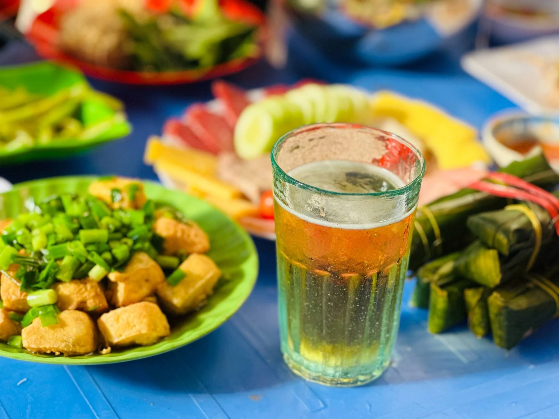 Uống rượu mỗi tối để ngủ ngon: sai lầm nguy hiểm với xương, cơ bắp và thần kinh