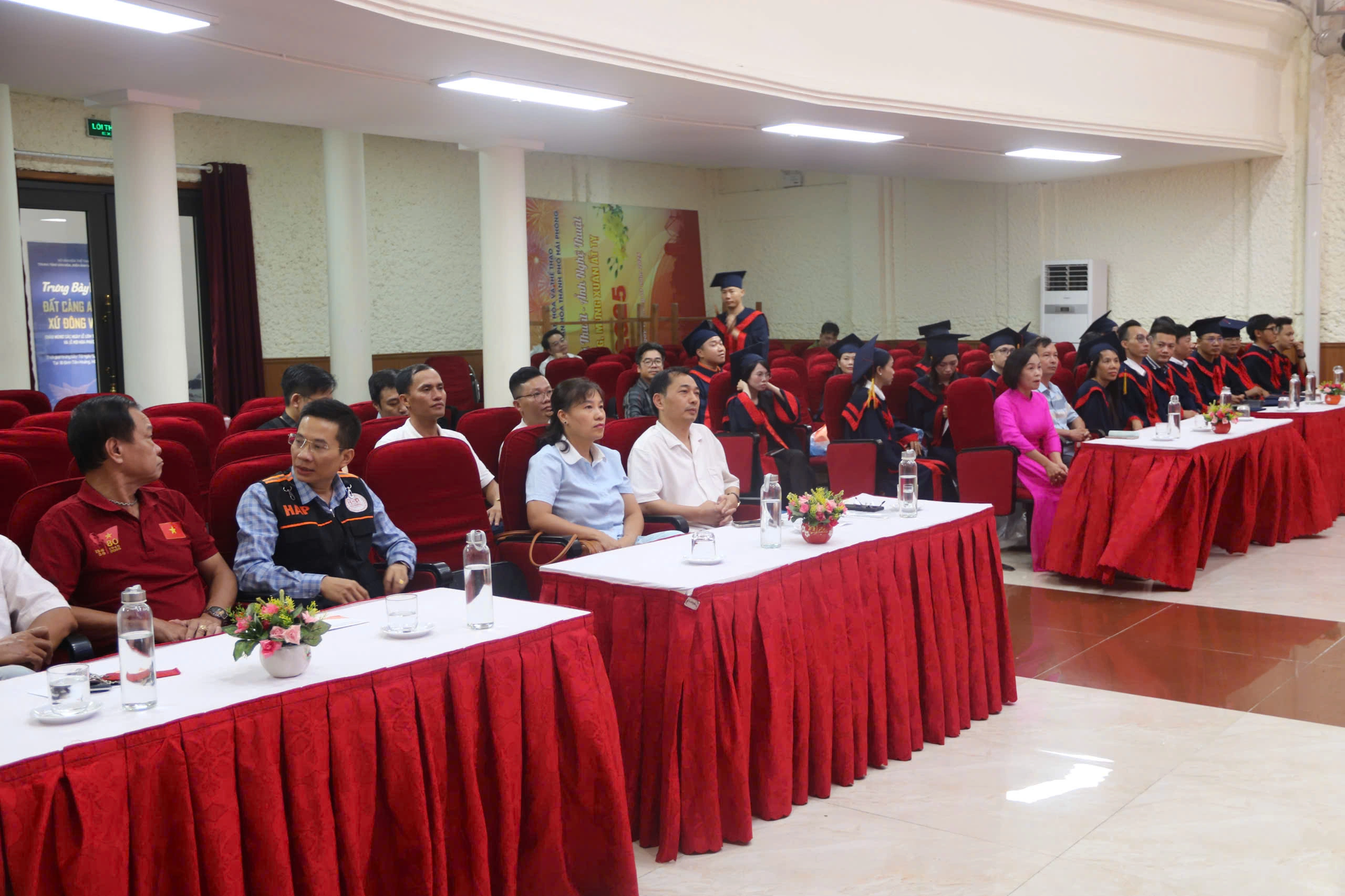 Khóa học nhiếp ảnh từ cơ bản đến nâng cao ở Hải Phòng hoàn thành